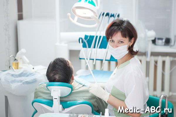 Как лечить резкую боль в зубах